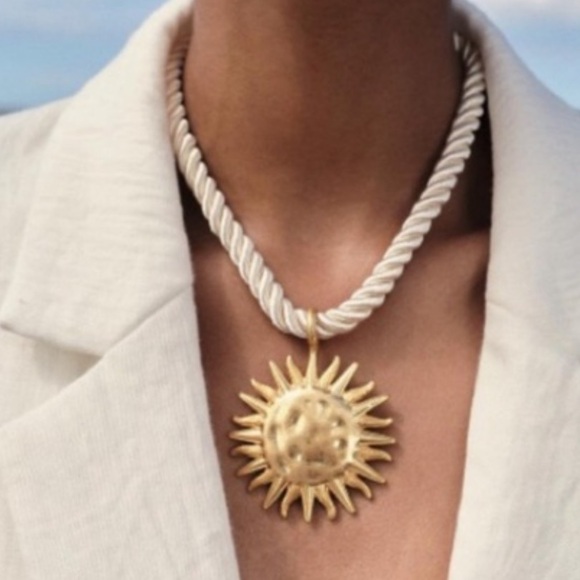 Zara Jewelry - Zara Gold Sunburst Pendant Necklace